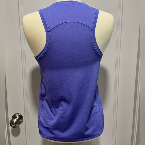 Lululemon Tank - Picture 6 of 6
